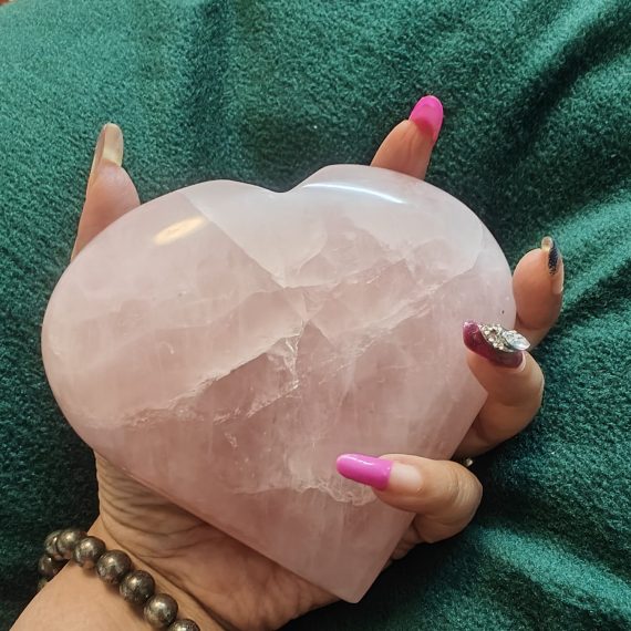 Large-rose-quartz-puffy-heart